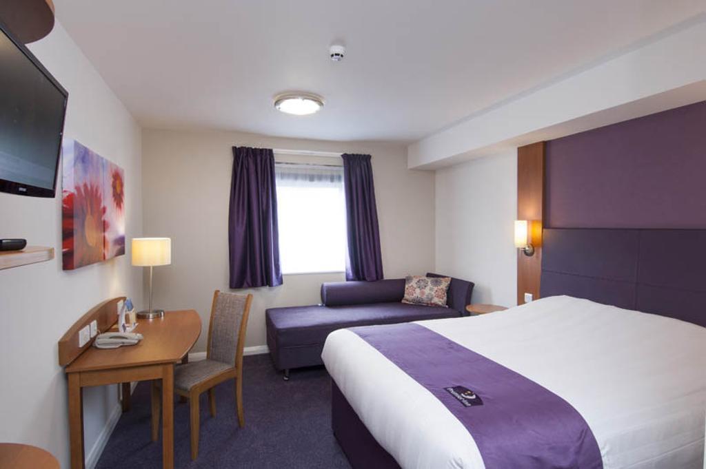 Premier Inn ポーティスヘッド エクステリア 写真